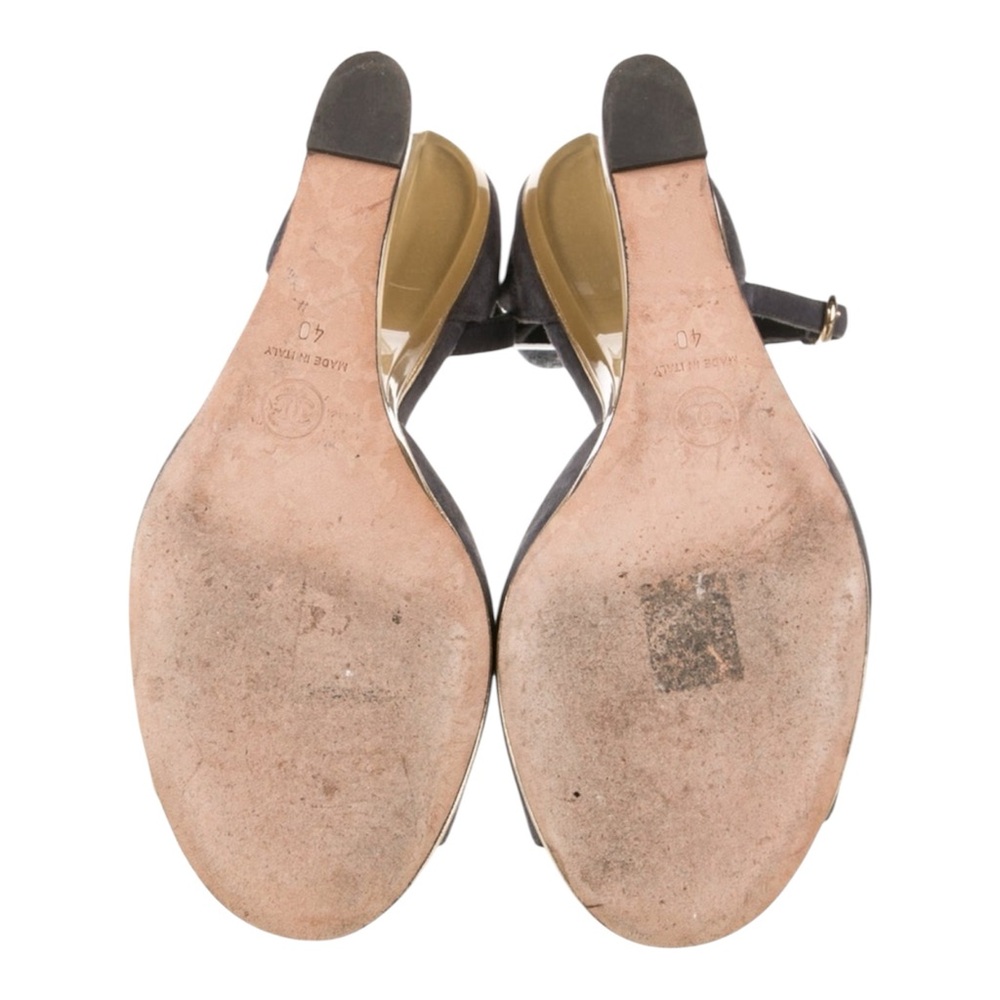 Chanel Lucite Suede D’Orsay Peep‑Toe Wedges Size 10.5 - Picture 4 of 5